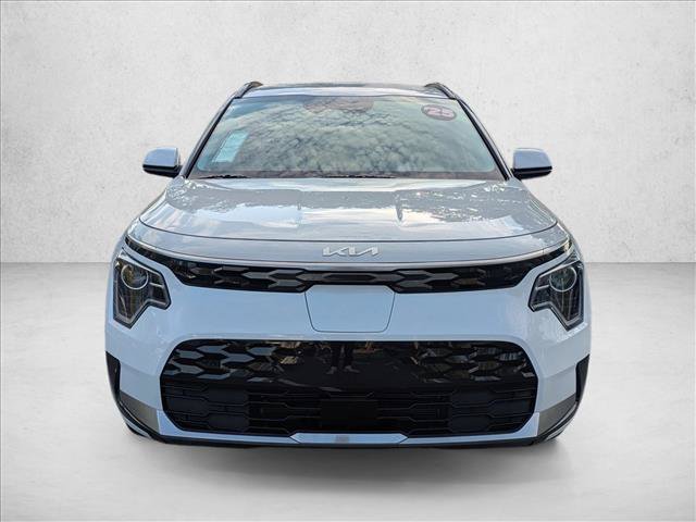 Used 2025 Kia Niro Wind FWD image 2