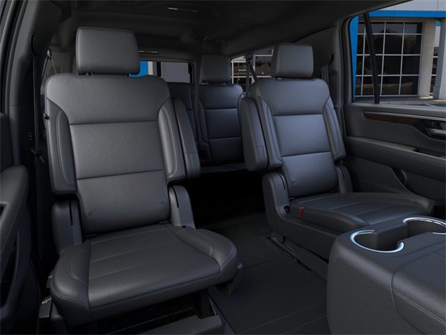 New 2026 Chevrolet Suburban LT w/ Comfort Package image 17