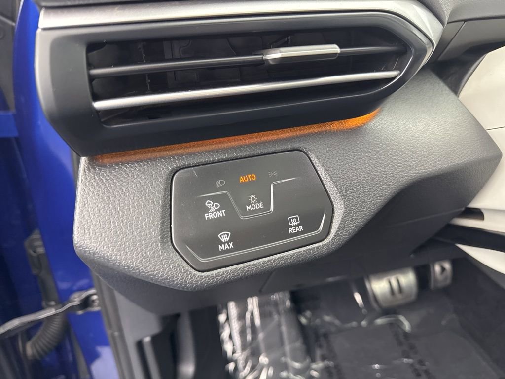 Used 2021 Volkswagen ID.4 1st Edition image 25