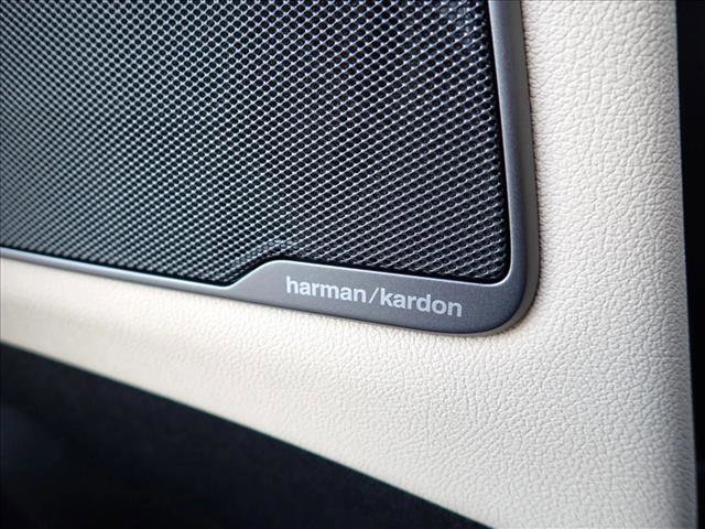 Used 2022 BMW 530e xDrive 530e xDrive w/ Premium Package image 7