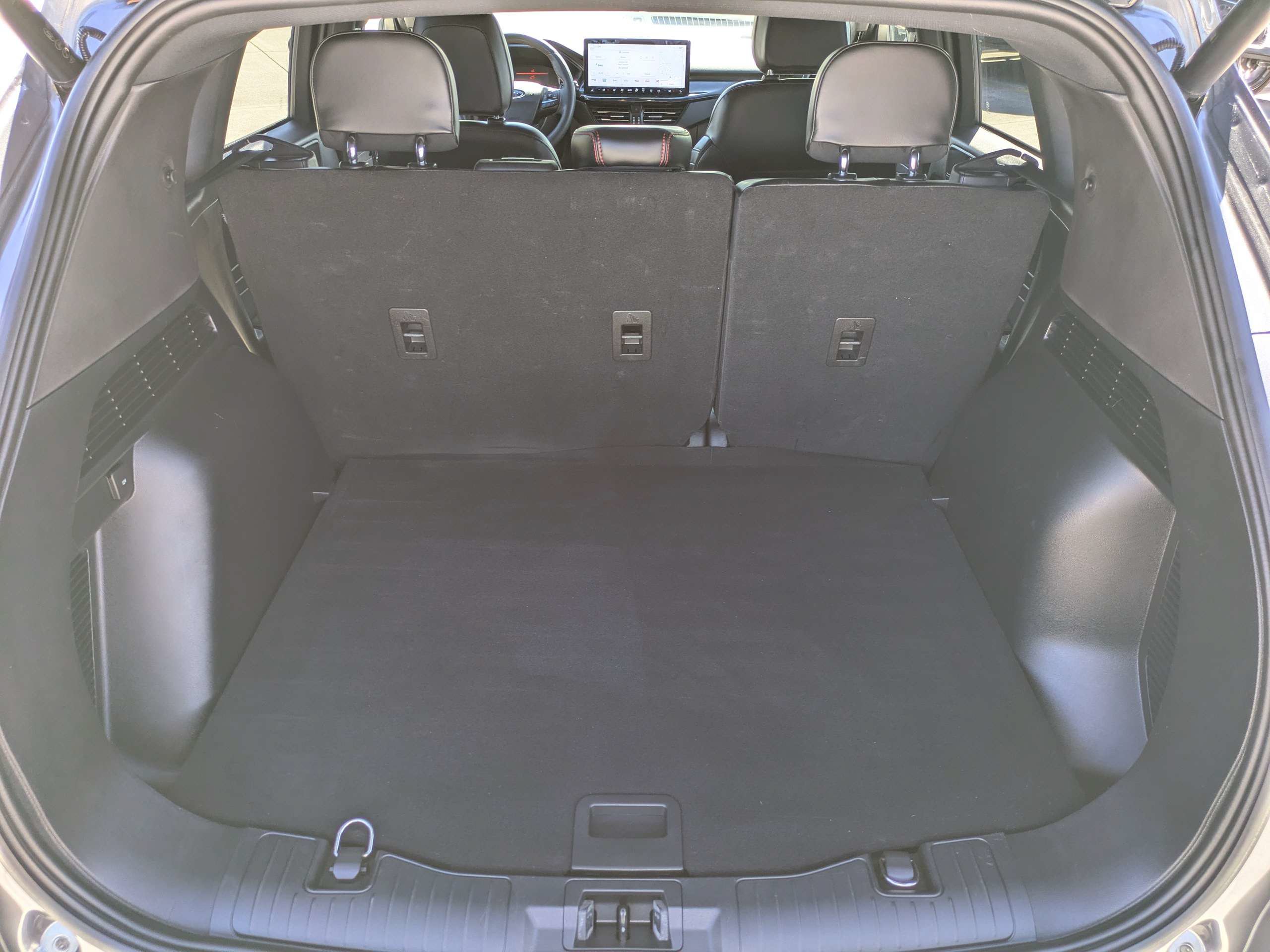 Used 2023 Ford Escape ST-Line w/ Tech Pack #1 FWD image 13