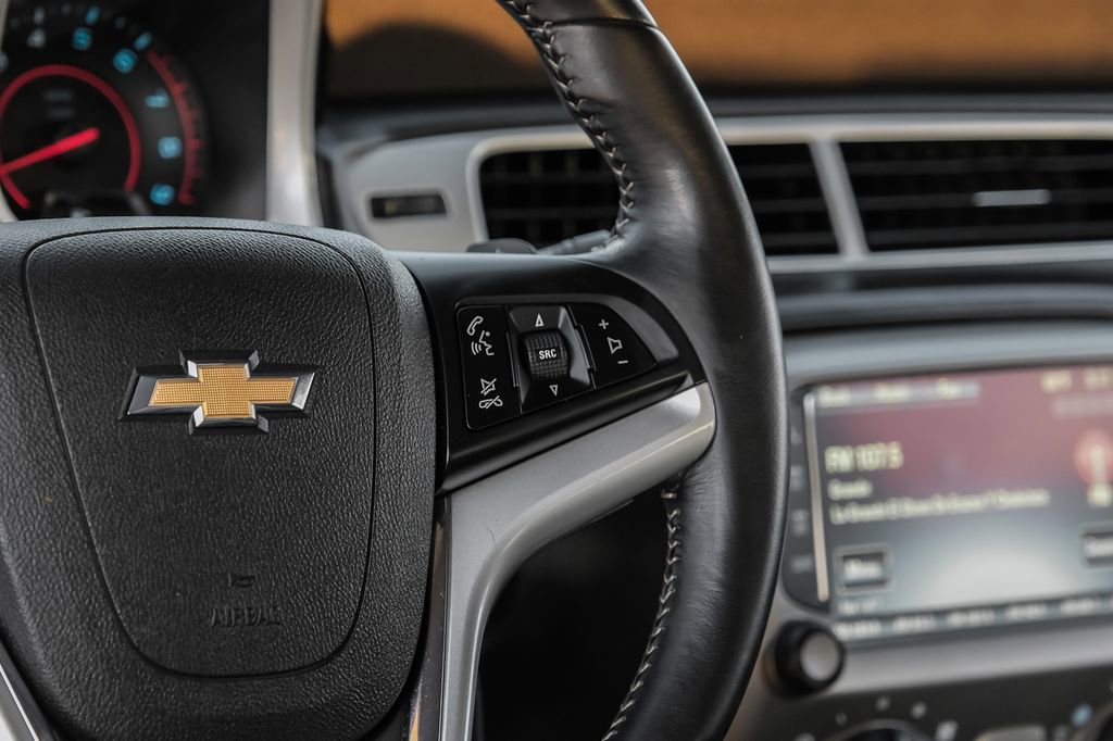 Used 2015 Chevrolet Camaro SS w/ Rear Vision Package image 15