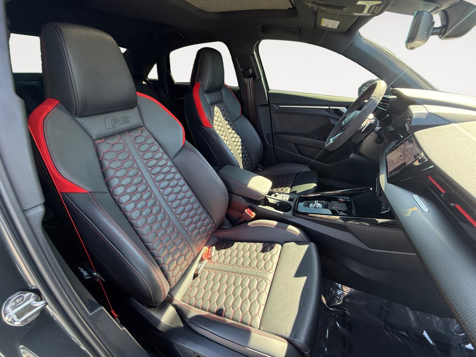 Used 2024 Audi RS 3 image 19