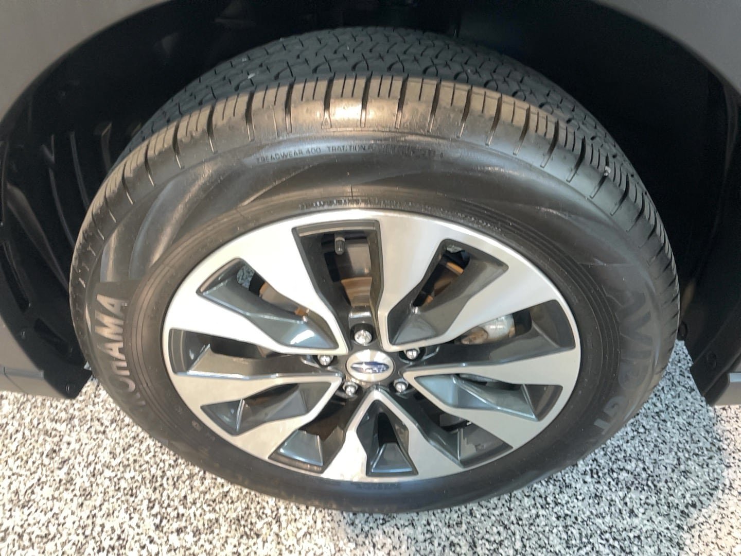 Used 2025 Subaru Outback Limited AWD/4WD image 3