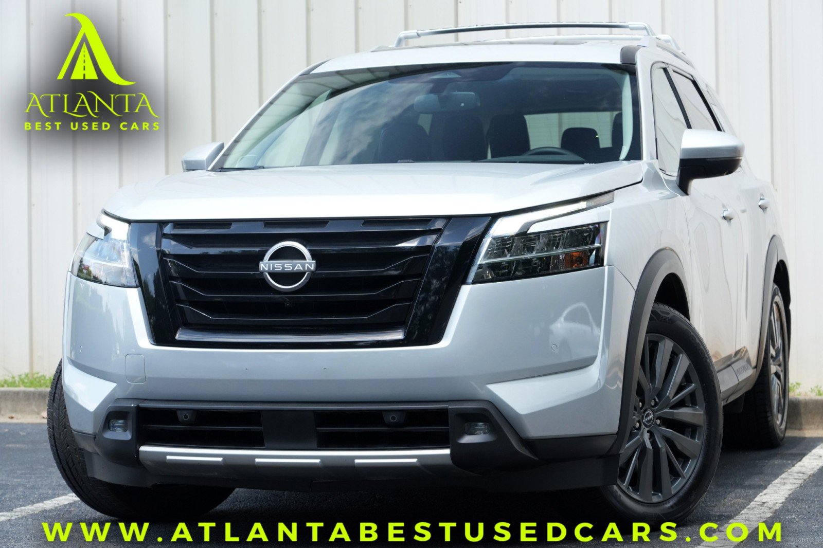 Used 2022 Nissan Pathfinder SL w/ SL Premium Package