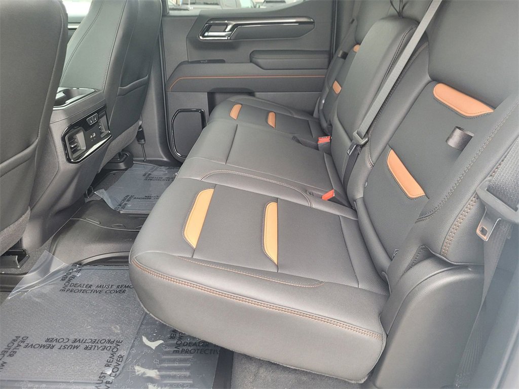New 2026 GMC Sierra 1500 AT4 w/ Technology Package image 8