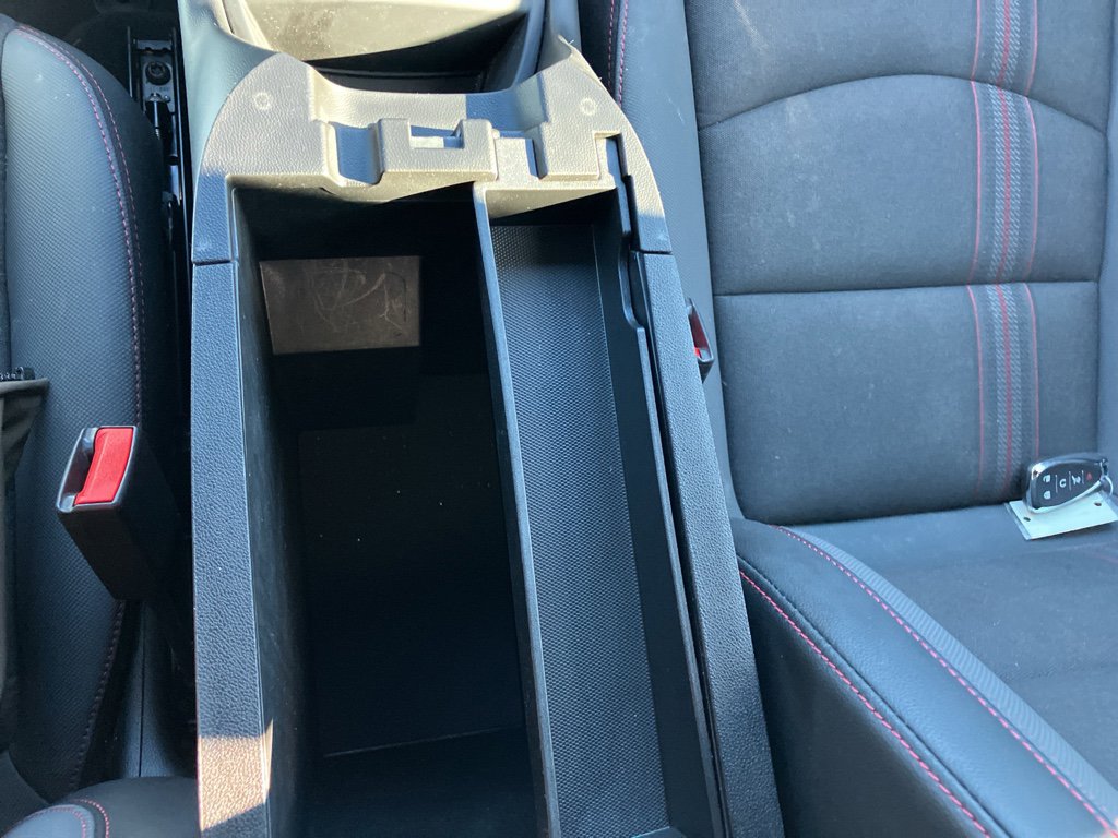 Used 2022 Chevrolet Equinox RS w/ LPO, Floor Liner Package image 23