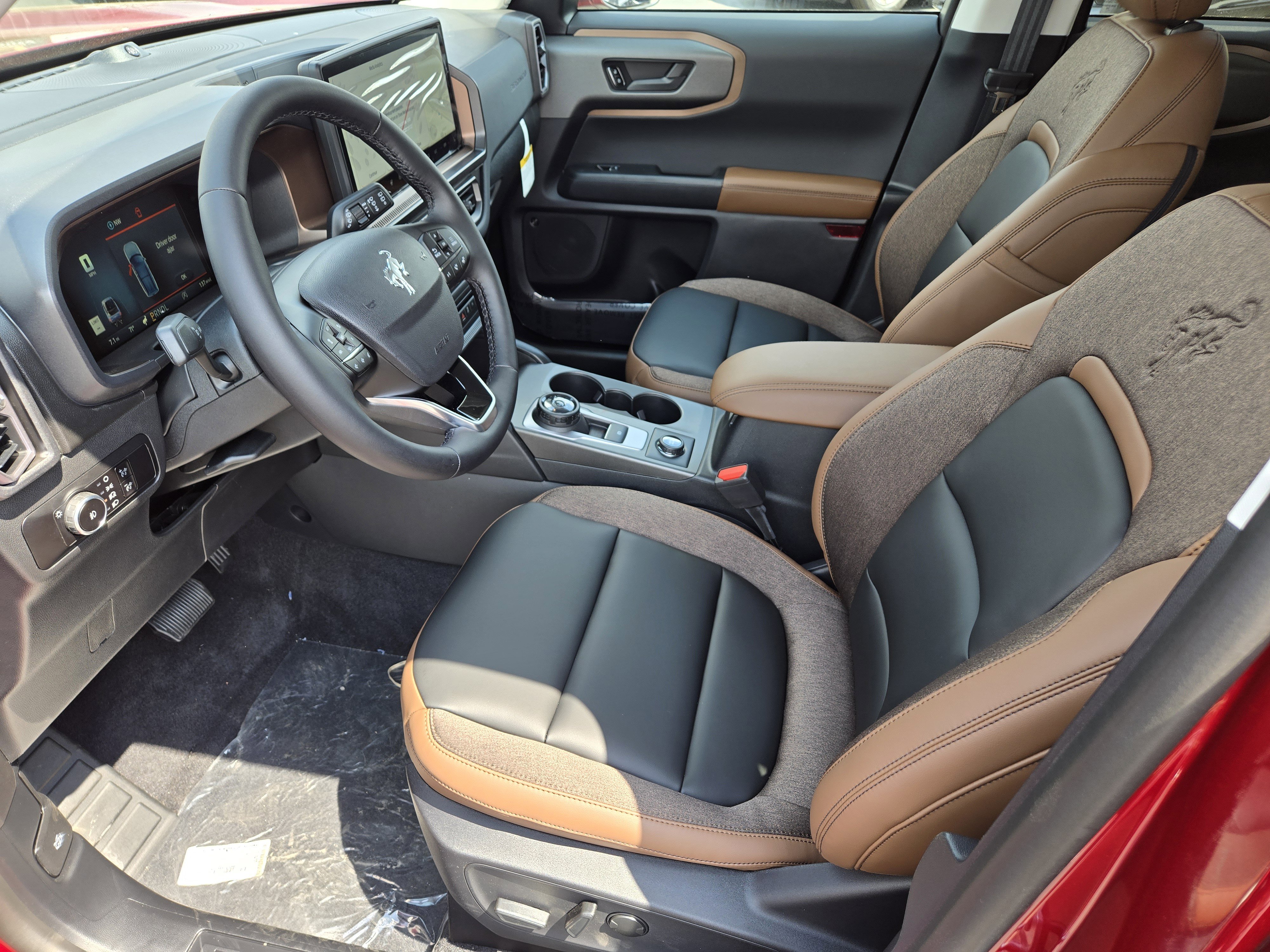 New 2026 Ford Bronco Sport Outer Banks w/ Outer Banks Tech Package+ AWD/4WD image 16