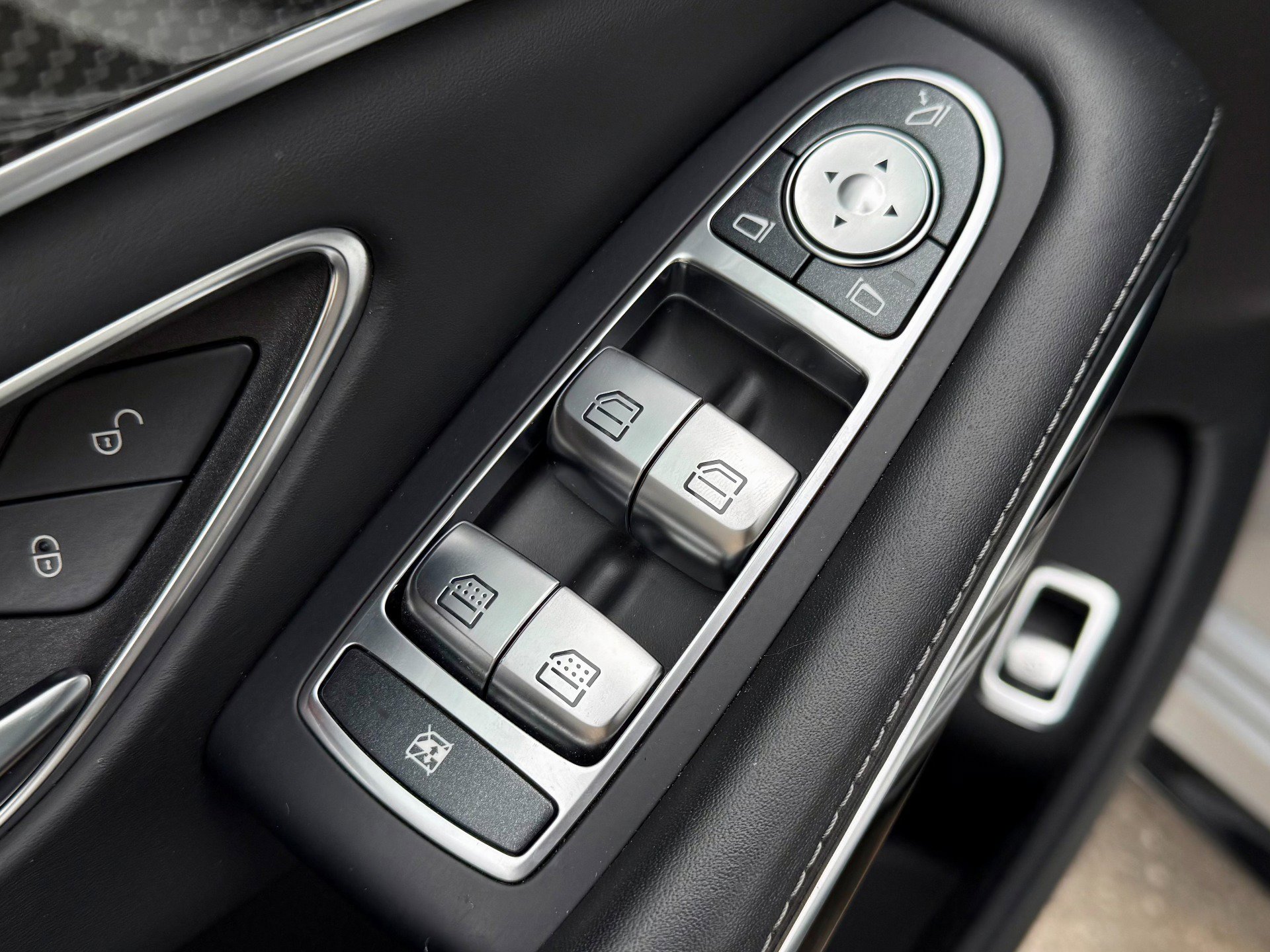 Used 2020 Mercedes-Benz S 63 AMG 4MATIC Sedan image 58