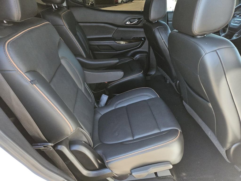 Used 2022 GMC Acadia AT4 w/ Technology Package image 35