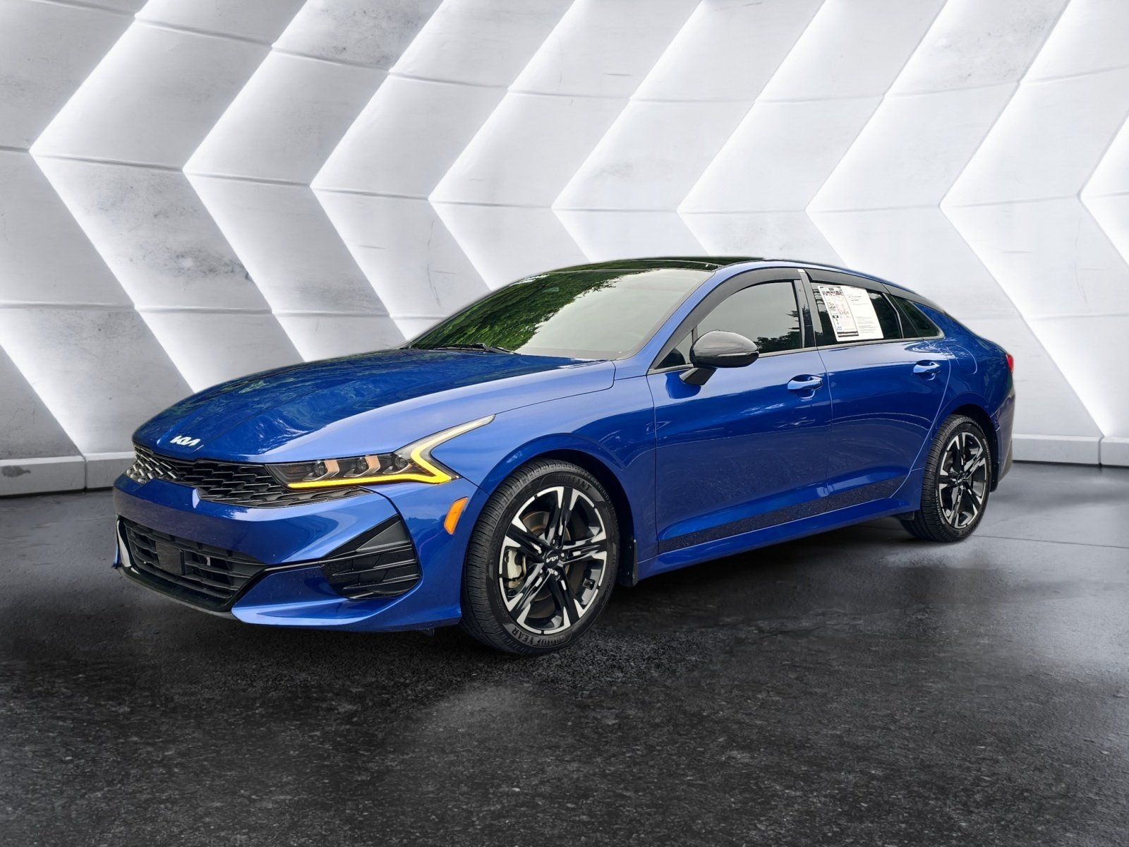 Used 2022 Kia K5 GT-Line w/ GT-Line FWD Premium Package image 1