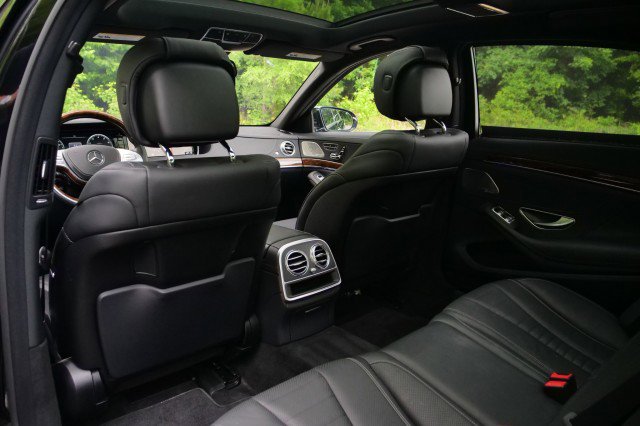 Used 2015 Mercedes-Benz S 550 4MATIC Sedan image 34