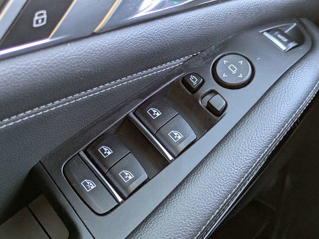 Used 2020 BMW X5 sDrive40i w/ Premium Package image 29