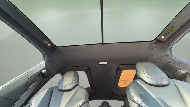 Used 2019 Tesla Model X 75D image 28