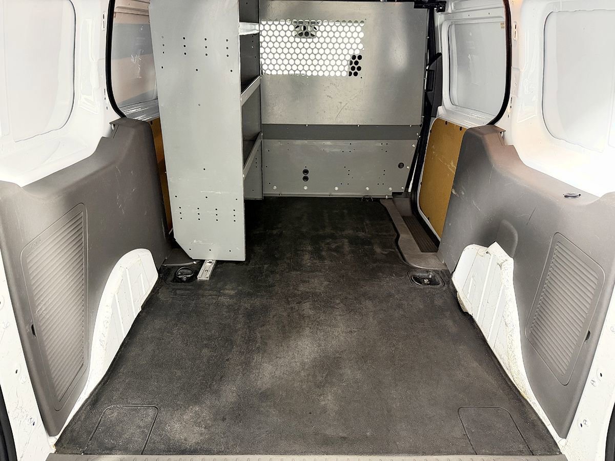 Used 2021 Ford Transit Connect XL FWD image 16