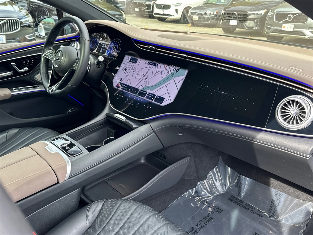 Used 2023 Mercedes-Benz EQS 580 4MATIC Sedan w/ Exclusive Trim Package image 15