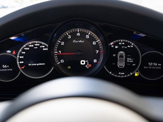 Certified 2022 Porsche Cayenne Turbo image 21