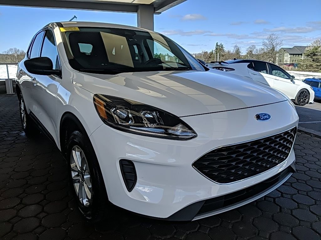 Used 2022 Ford Escape SE image 4