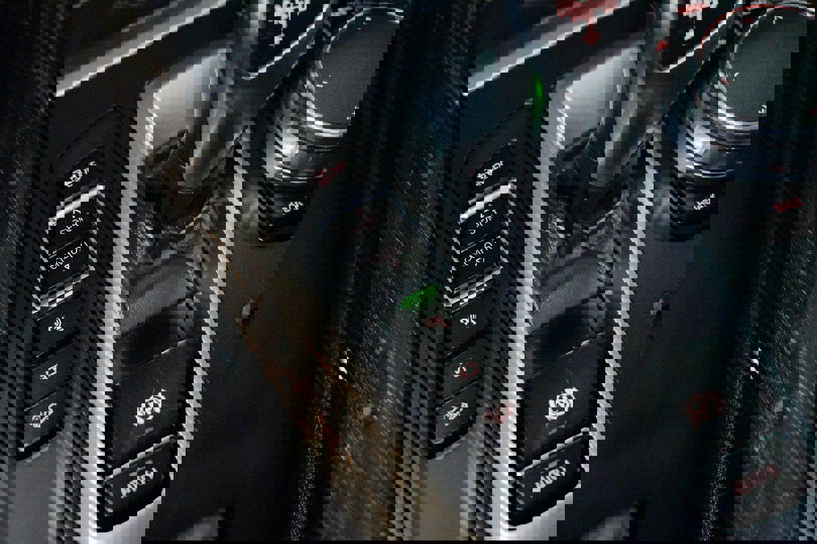 Used 2018 BMW X5 xDrive50i w/ M Sport Package image 55