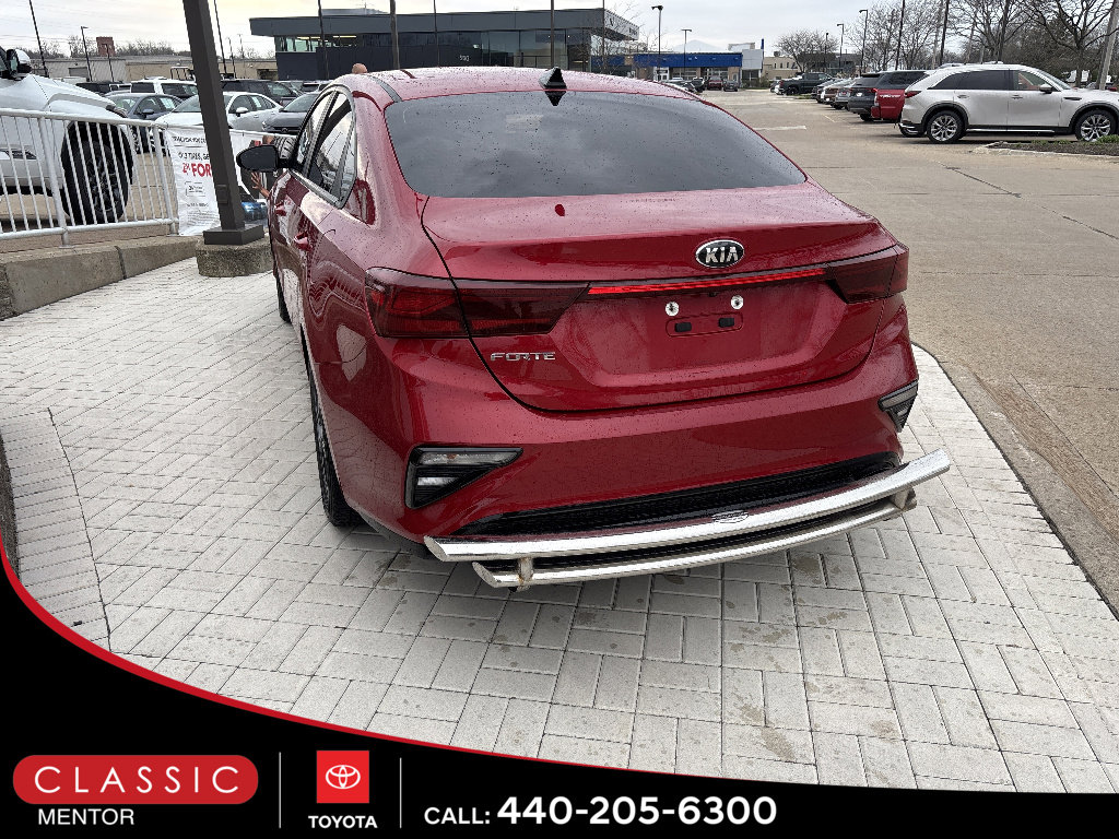Used 2019 Kia Forte LXS FWD image 3