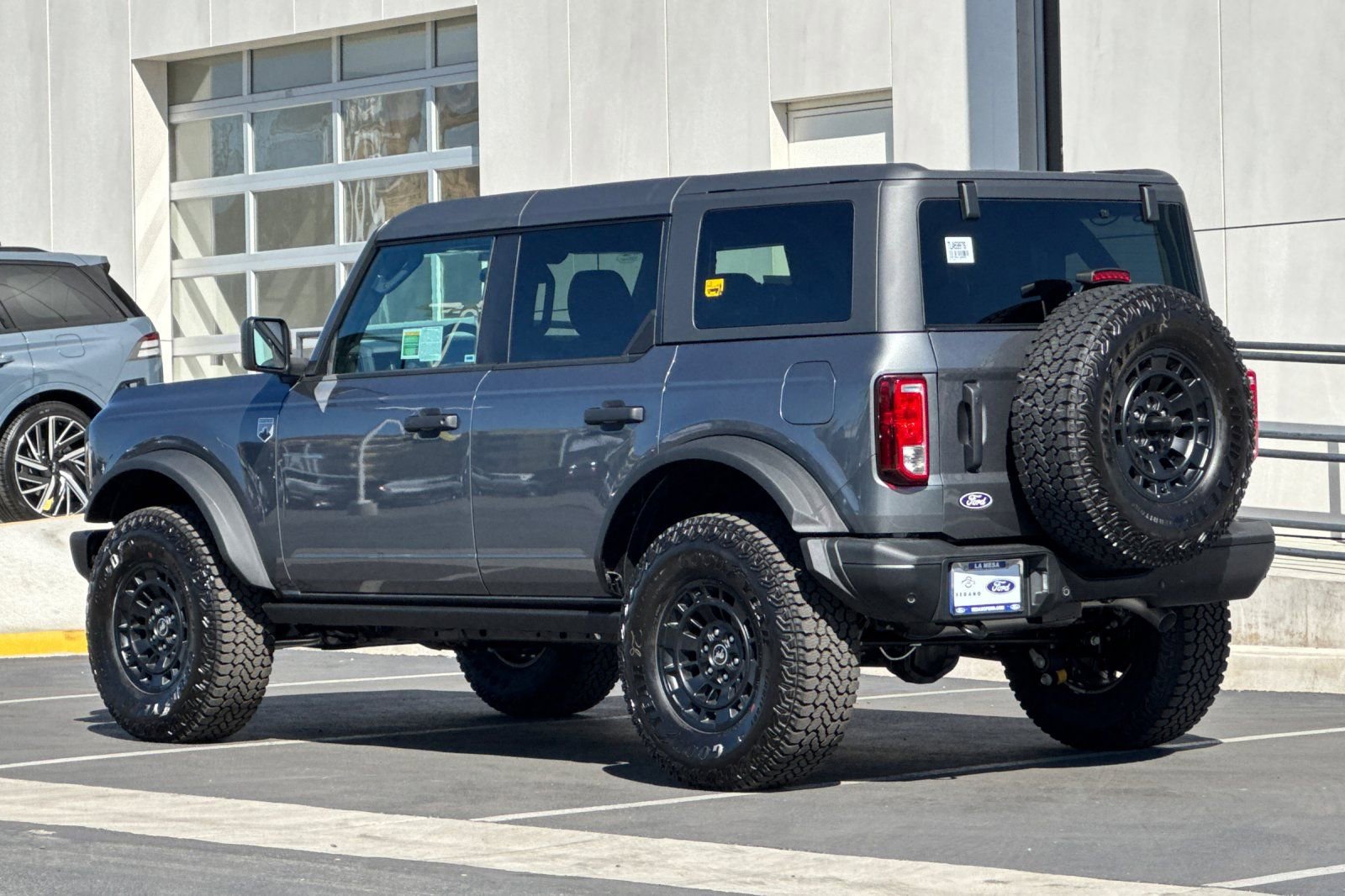 New 2026 Ford Bronco Big Bend w/ Black Diamond Package image 5