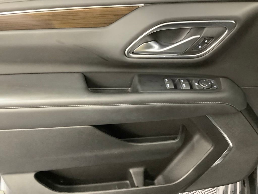 Used 2022 GMC Yukon SLE image 10