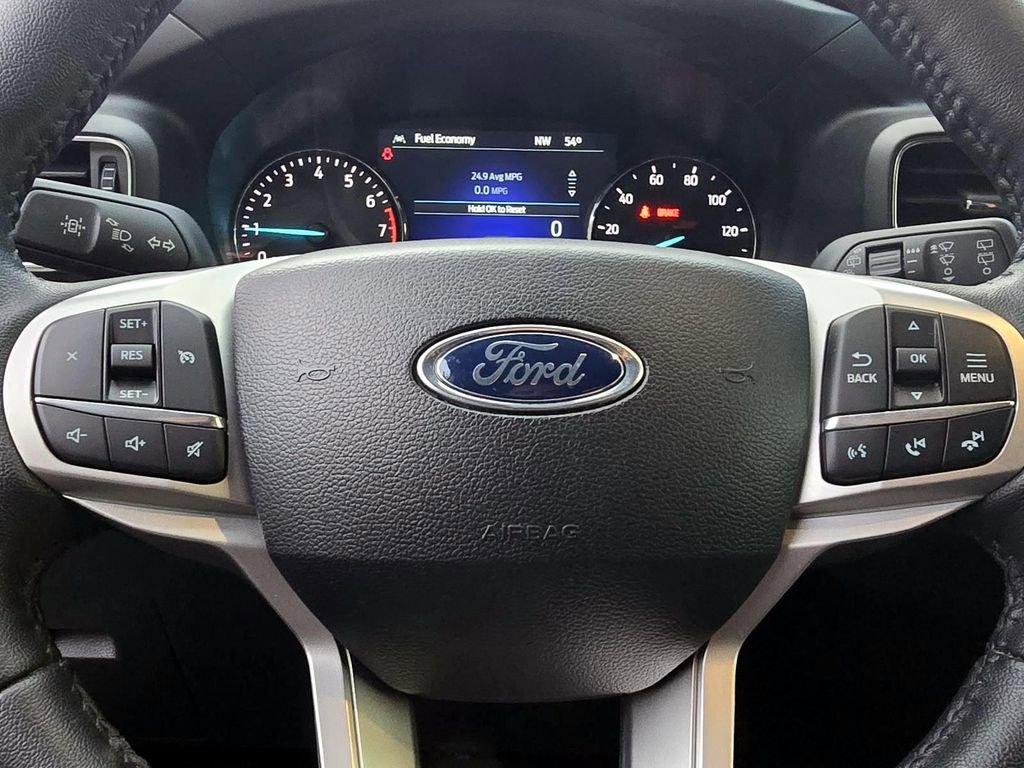 Used 2024 Ford Explorer XLT w/ Equipment Group 202A image 16