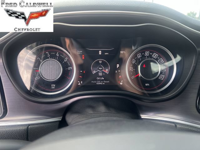 Used 2015 Dodge Challenger SXT w/ Super Sport Group (SS/T) RWD image 18