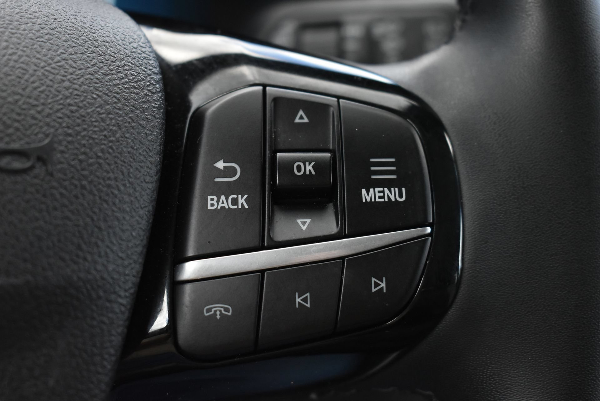 Used 2023 Ford Escape Active w/ Tech Pack #2 FWD image 21