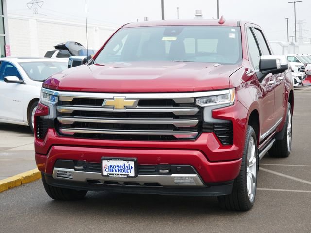 Used 2024 Chevrolet Silverado 1500 High Country image 3