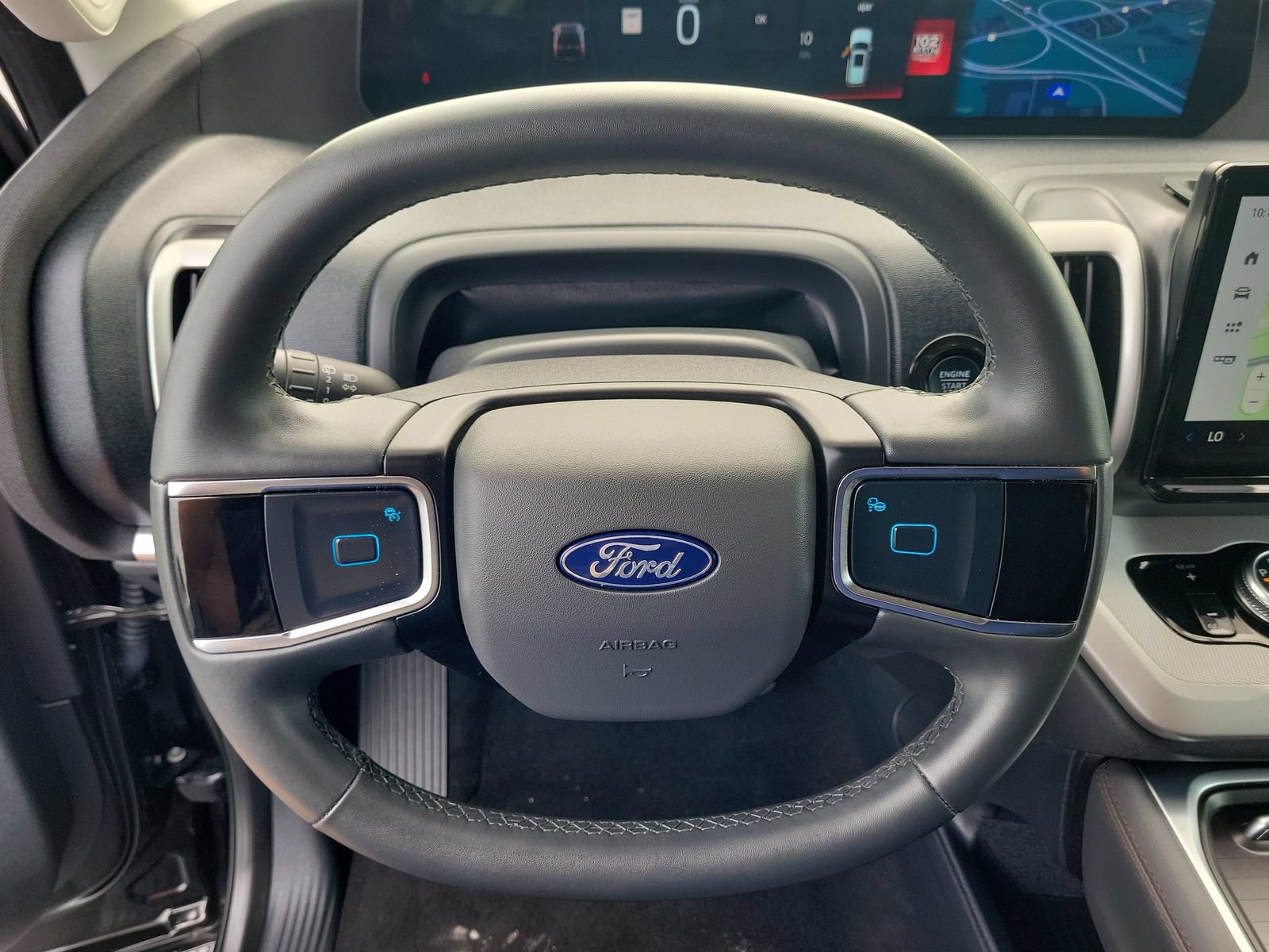 Certified 2025 Ford Expedition Active AWD/4WD image 21