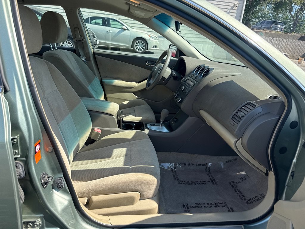 Used 2008 Nissan Altima 2.5 S w/ Emergency Aid Pkg FWD image 12