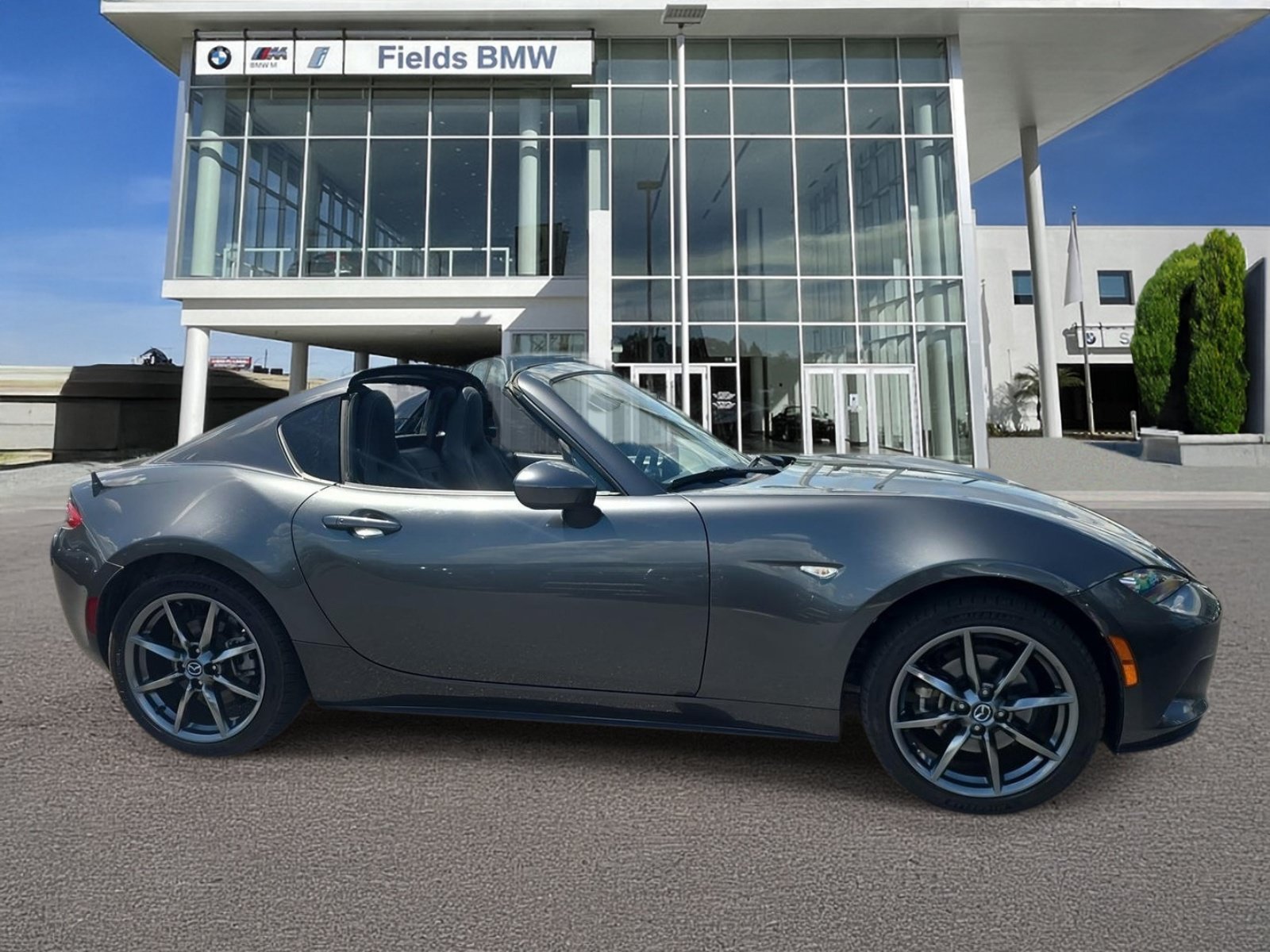 Used 2021 MAZDA MX-5 Miata RF Grand Touring RWD image 1