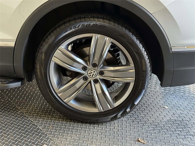 Used 2019 Volkswagen Tiguan S image 13