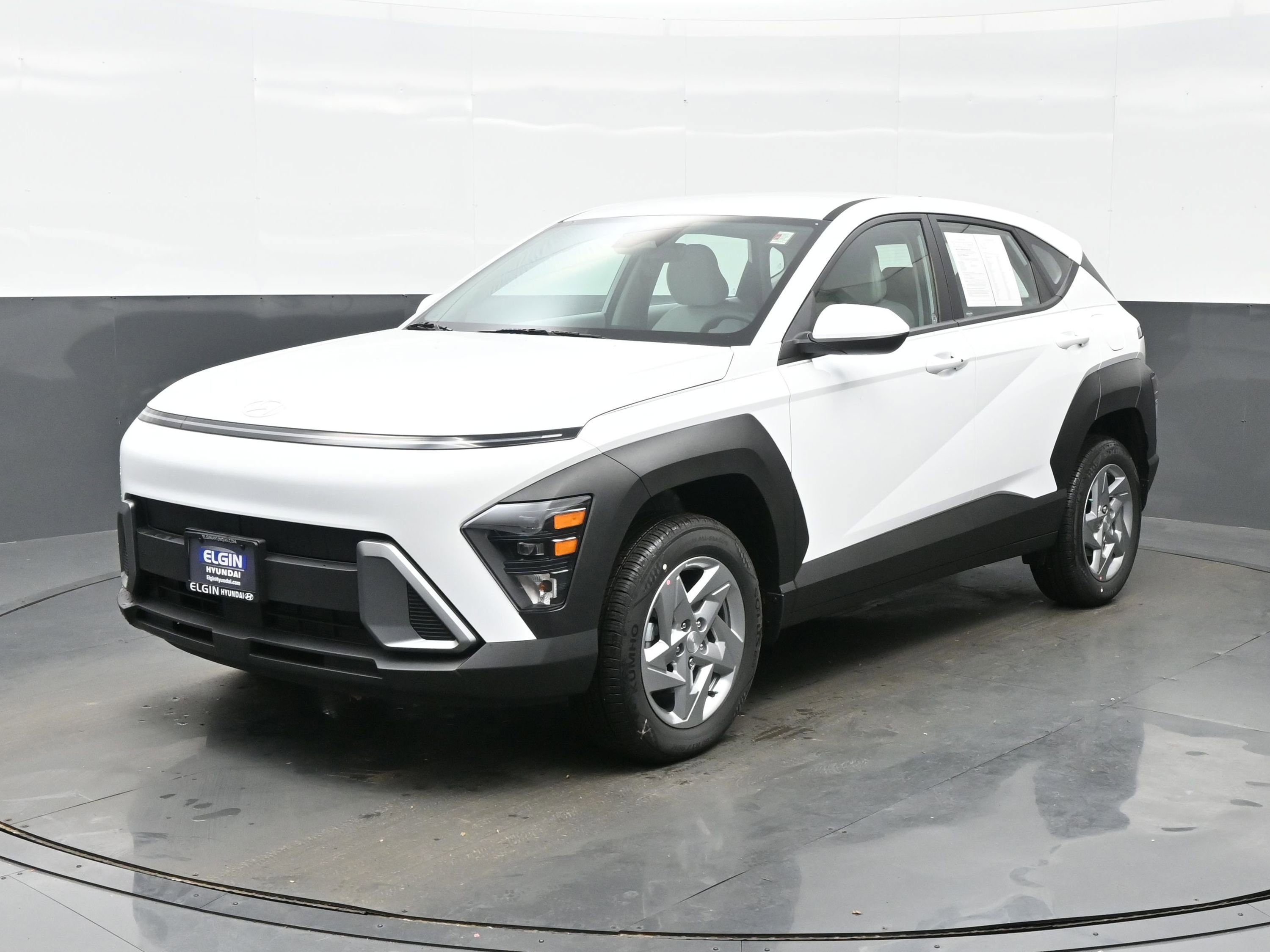 Certified 2026 Hyundai Kona SE image 2