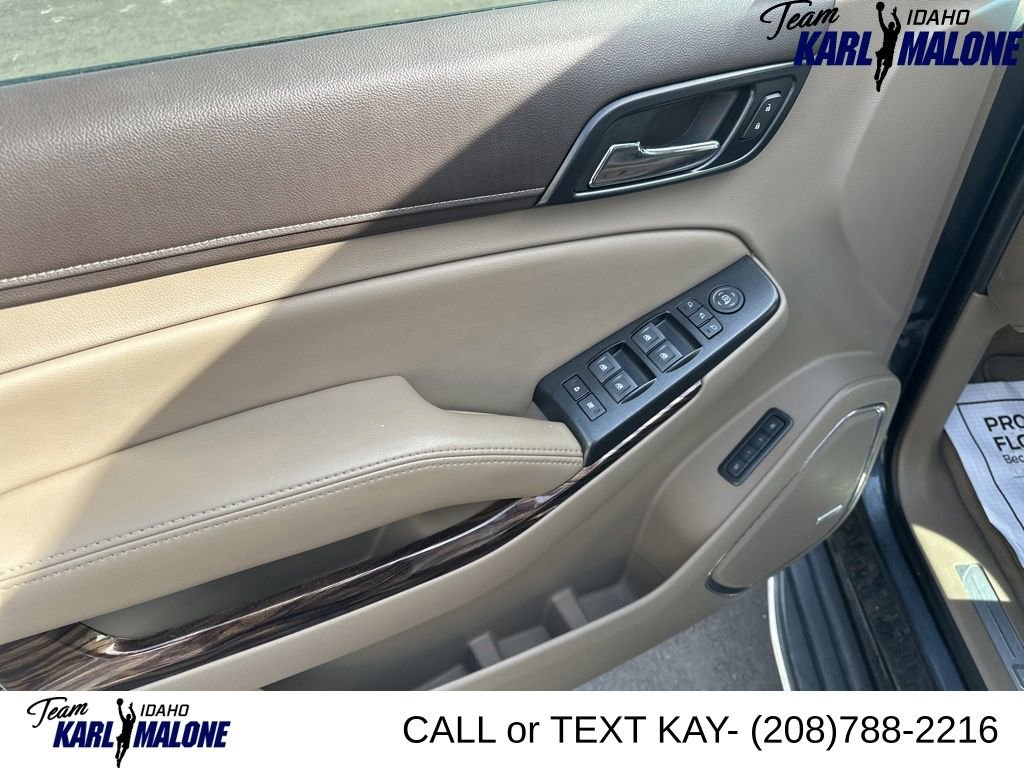 Used 2019 GMC Yukon XL SLT w/ Open Road Package AWD/4WD image 27