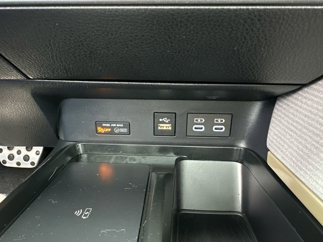 Used 2026 Toyota Camry SE w/ Convenience Package image 37