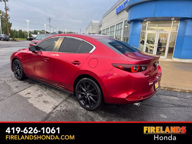 Used 2025 MAZDA MAZDA3 s FWD image 3