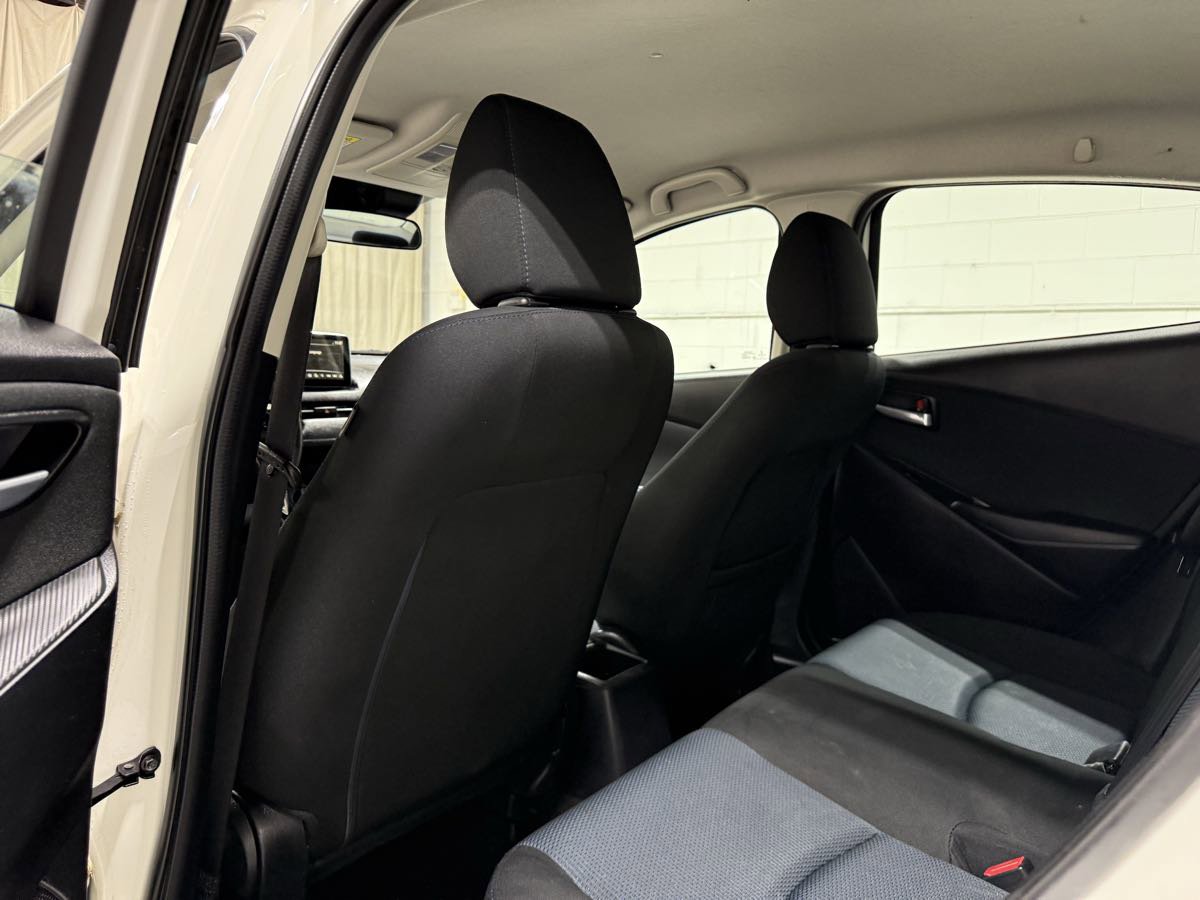 Used 2017 Toyota Yaris iA image 17