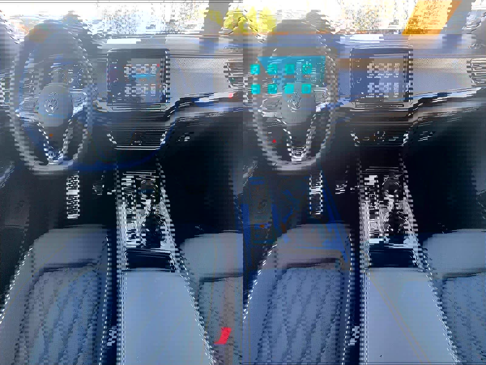 New 2026 Volkswagen Atlas Cross Sport SEL Premium R-Line image 12