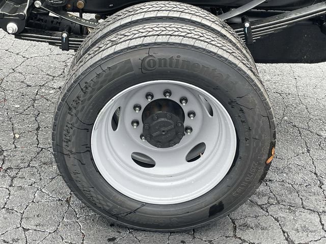New 2026 Ford F550 4x4 Regular Cab Super Duty image 21