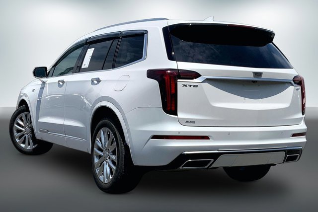 Used 2024 Cadillac XT6 Premium Luxury w/ Technology Package AWD/4WD image 10