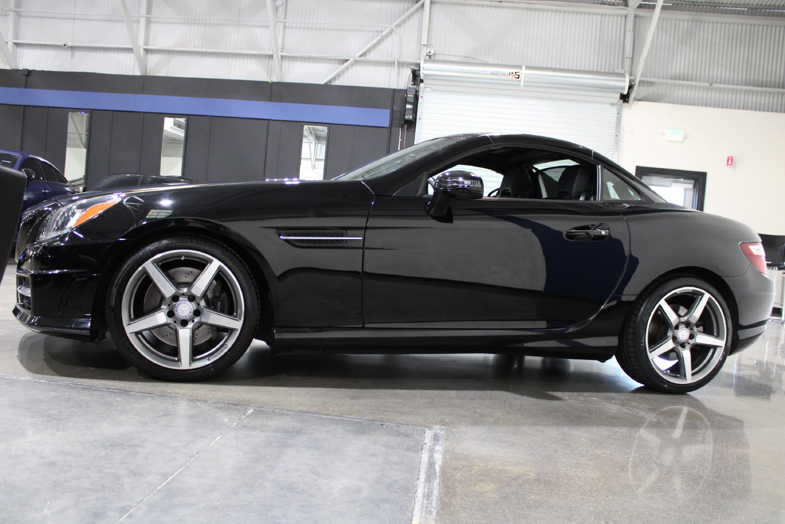 Used 2015 Mercedes-Benz SLK 250 image 6