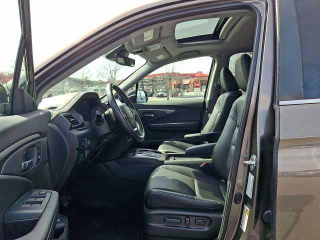 Certified 2023 Honda Ridgeline RTL image 13