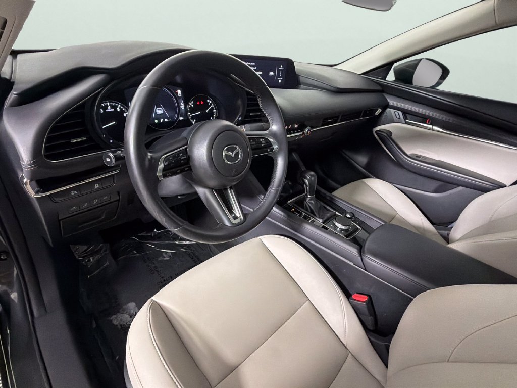 Used 2024 MAZDA MAZDA3 s FWD image 18