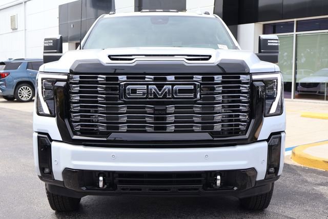 New 2026 GMC Sierra 3500 Denali Ultimate AWD/4WD image 2