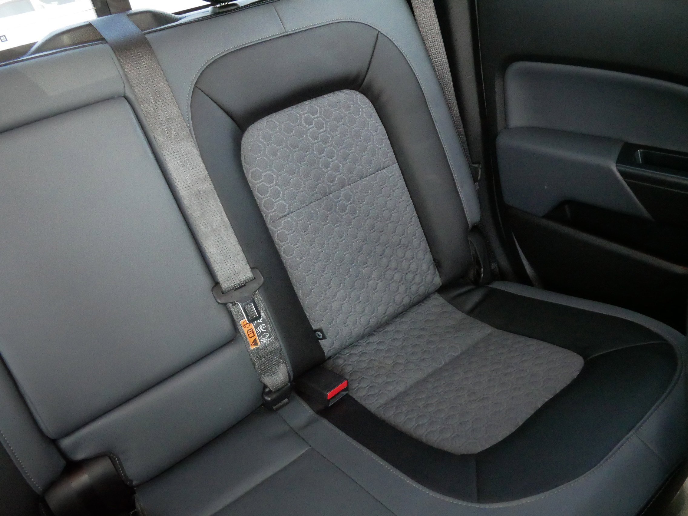 Used 2021 Chevrolet Colorado Z71 w/ Safety Package image 14