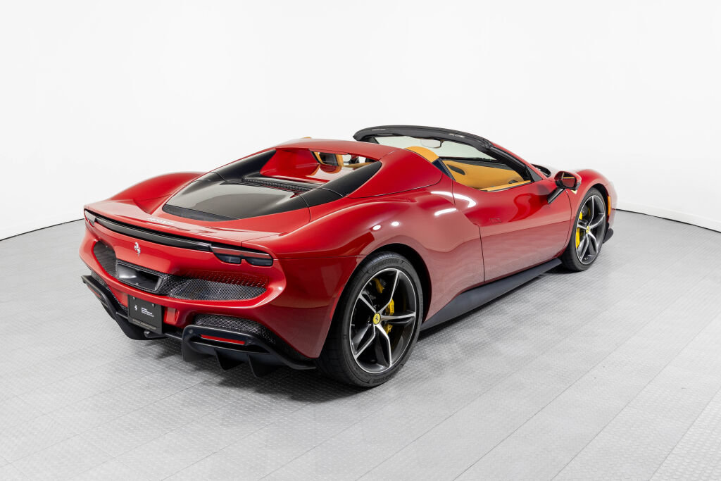Used 2026 Ferrari 296 GTS RWD image 16