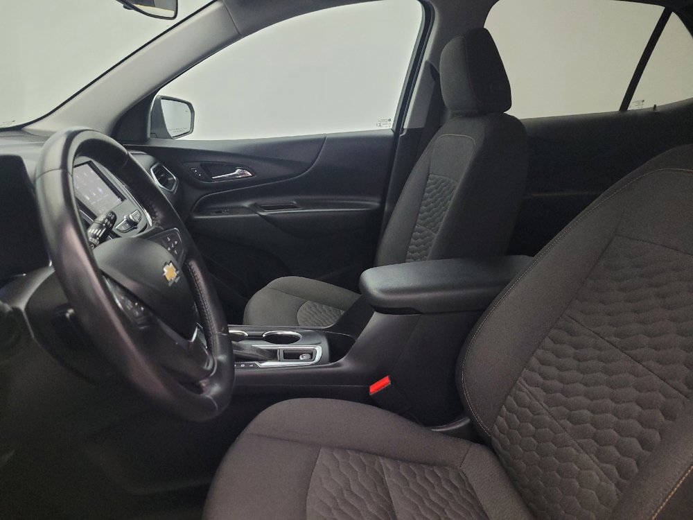Used 2021 Chevrolet Equinox LT FWD image 17