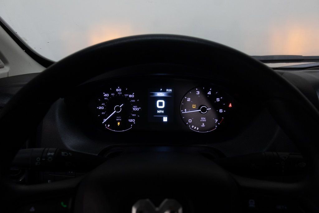 Used 2025 RAM ProMaster 2500 w/ Convenience Group image 23